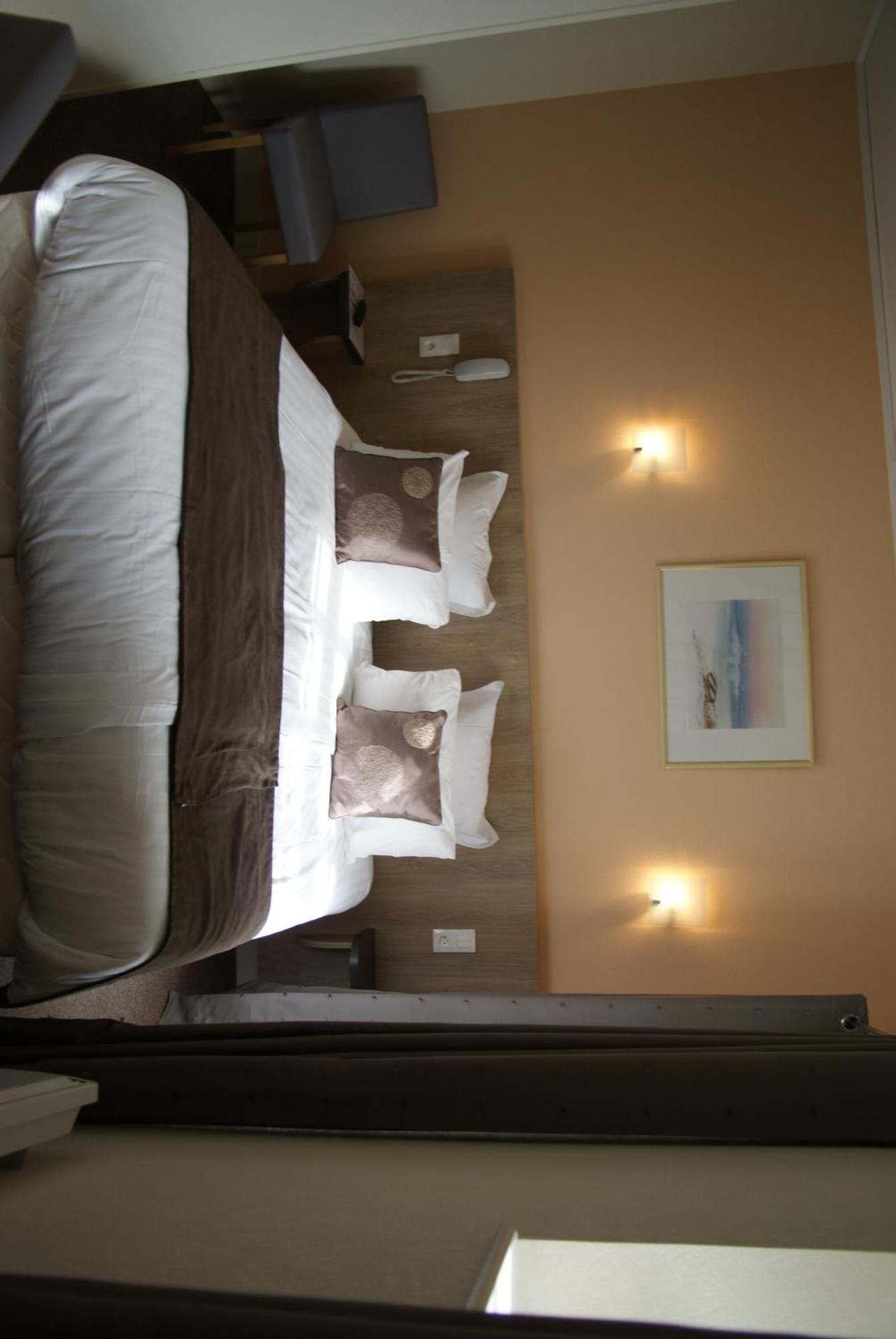 ลา วีแยล โอแบร์ฌ Hotel Mont-Saint-Michel ภายนอก รูปภาพ